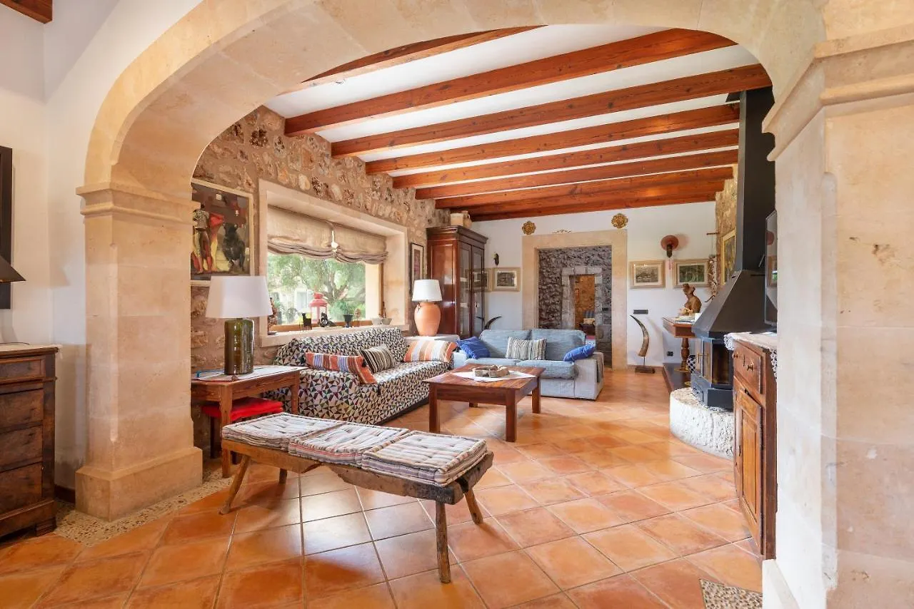Can Colis Sa Pobla Villa